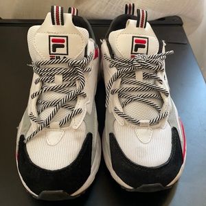 Fila Ray Tracer White Black Dad Sneakers